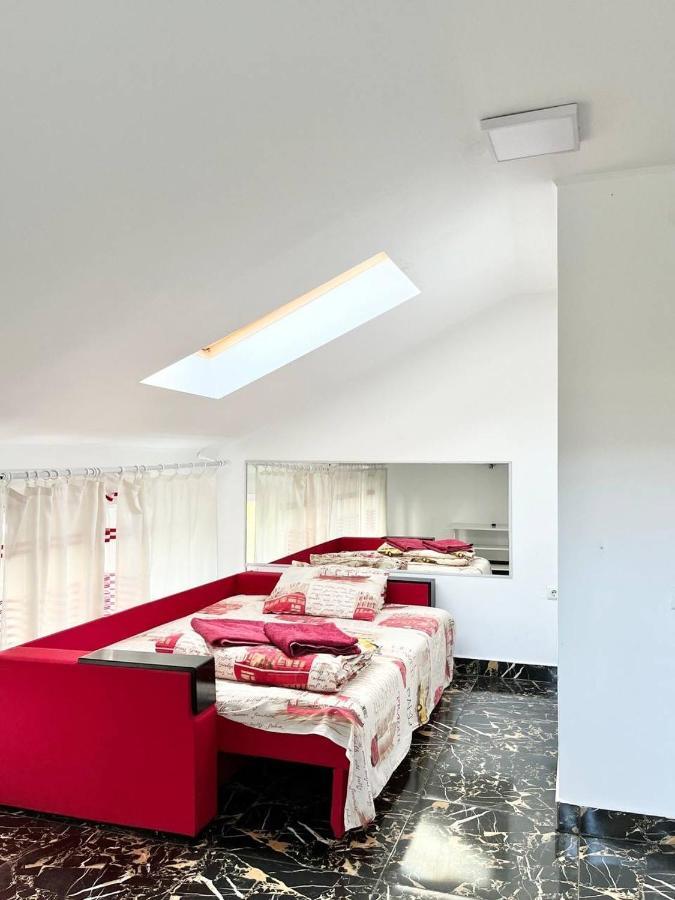 Apartamento Lemberg Relax House Exterior foto